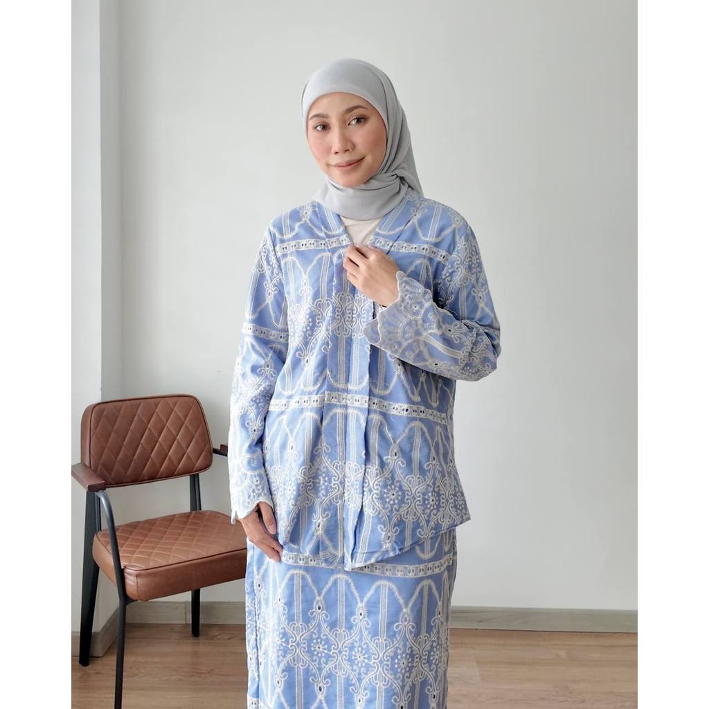 AYANO KEBAYA PETIKITA RAYA 2026