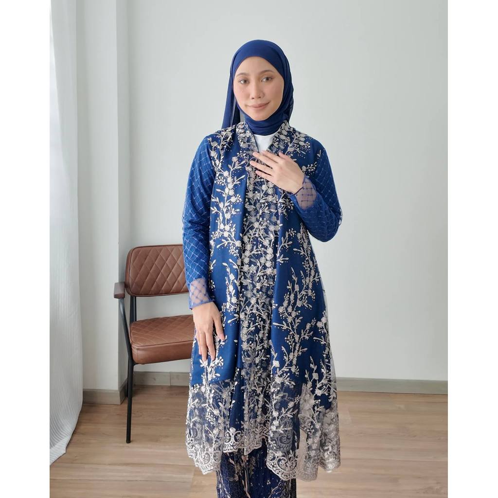 MUNA KEBAYA PETIKITA RAYA 2026