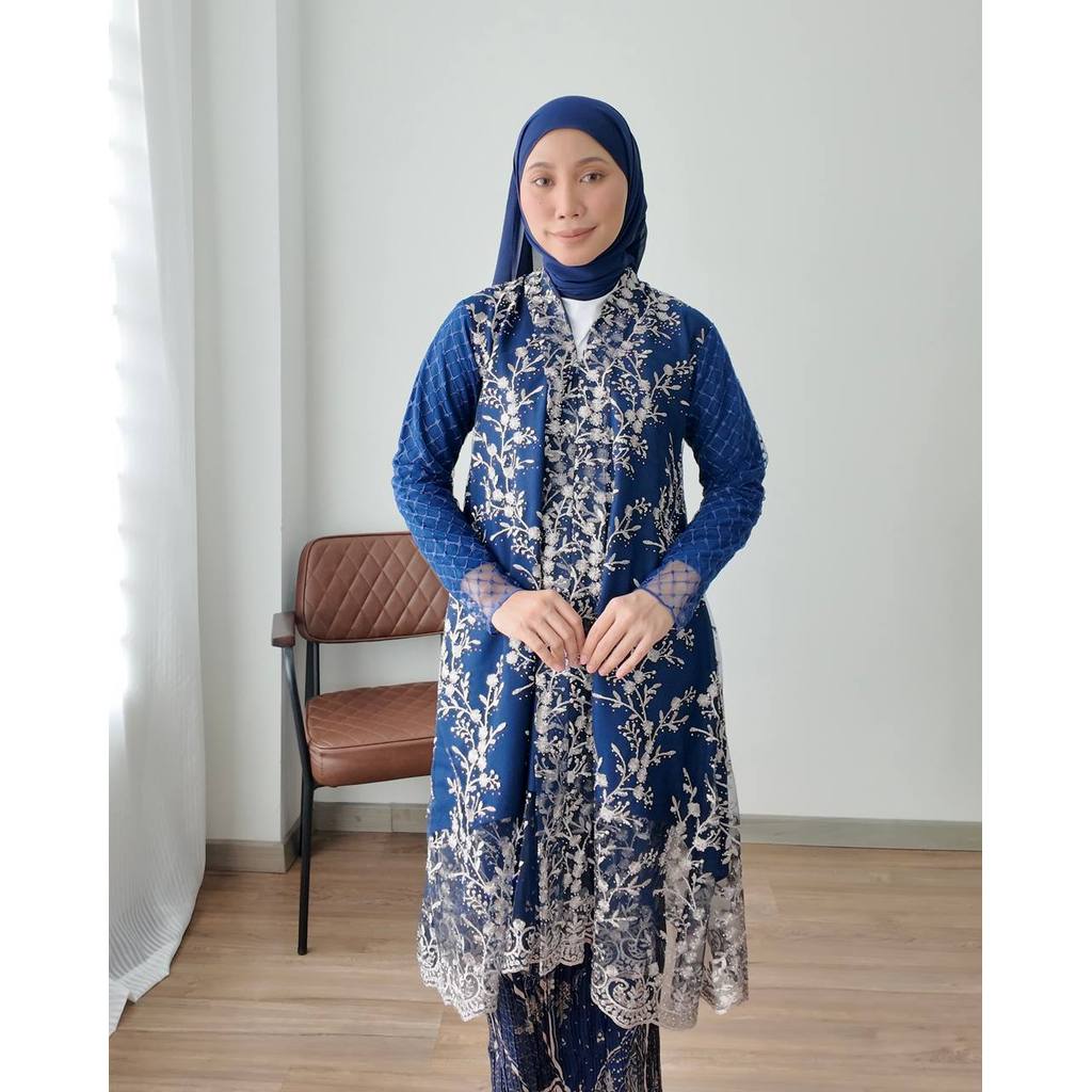 MUNA KEBAYA PETIKITA RAYA 2026