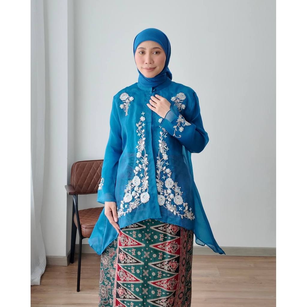 AKARI KURUNG PETIKITA RAYA 2026