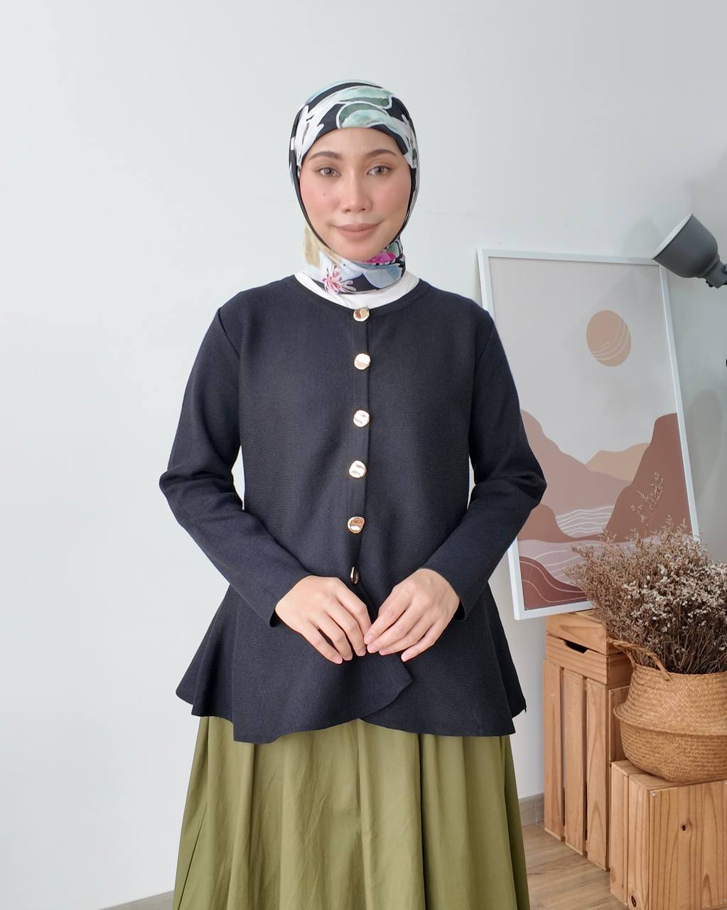 SADARA TOPS PETIKITA CASUAL