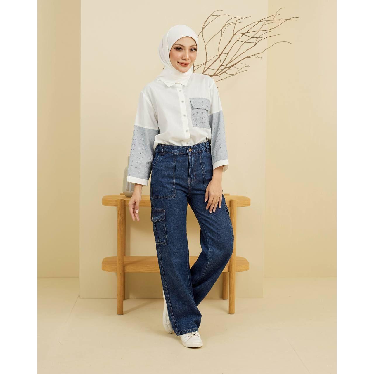 FRESIA CARGO JEANS BY PETIKITA