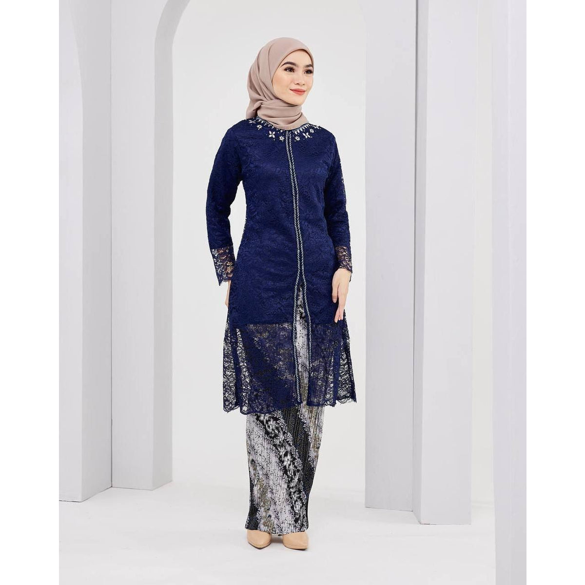 ISYANA KURUNG BY PETIKITA RAYA 2023