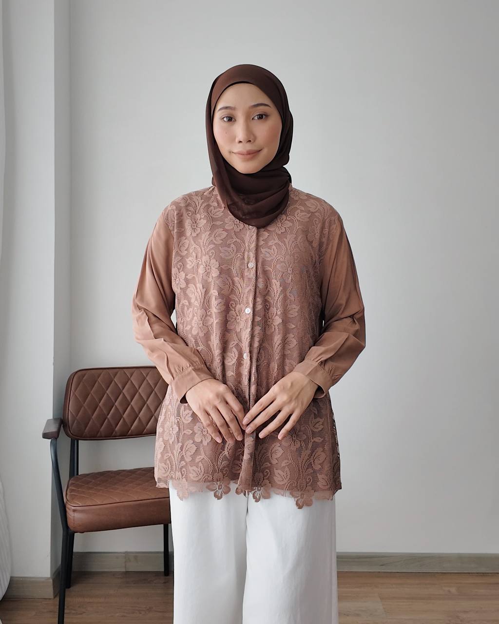 FAHIRA BLOUSE BY PETIKITA CASUAL