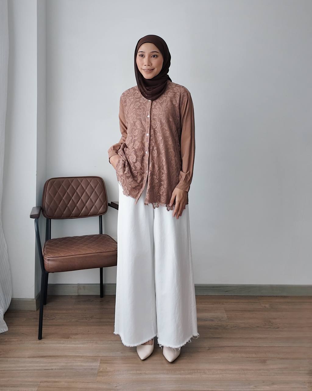 FAHIRA BLOUSE BY PETIKITA CASUAL
