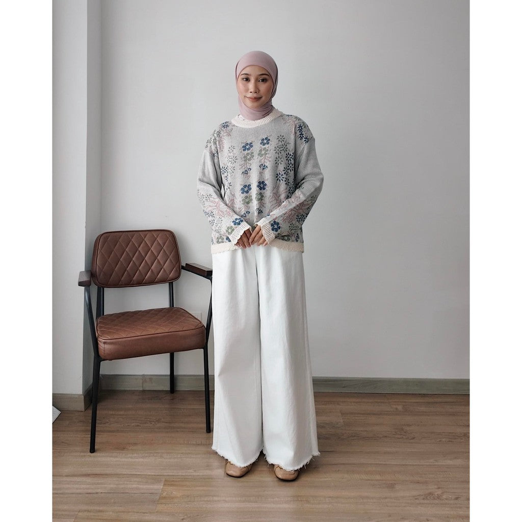 YOTA TOPS BY PETIKITA CASUAL