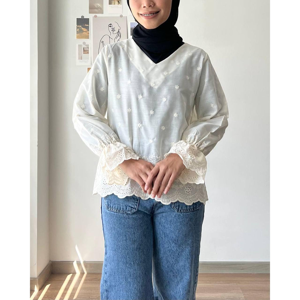 WANA BLOUSE BY PETIKITA CASUAL