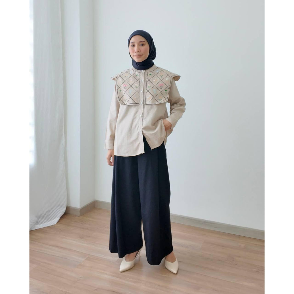 WAFAA BLOUSE BY PETIKITA CASUAL