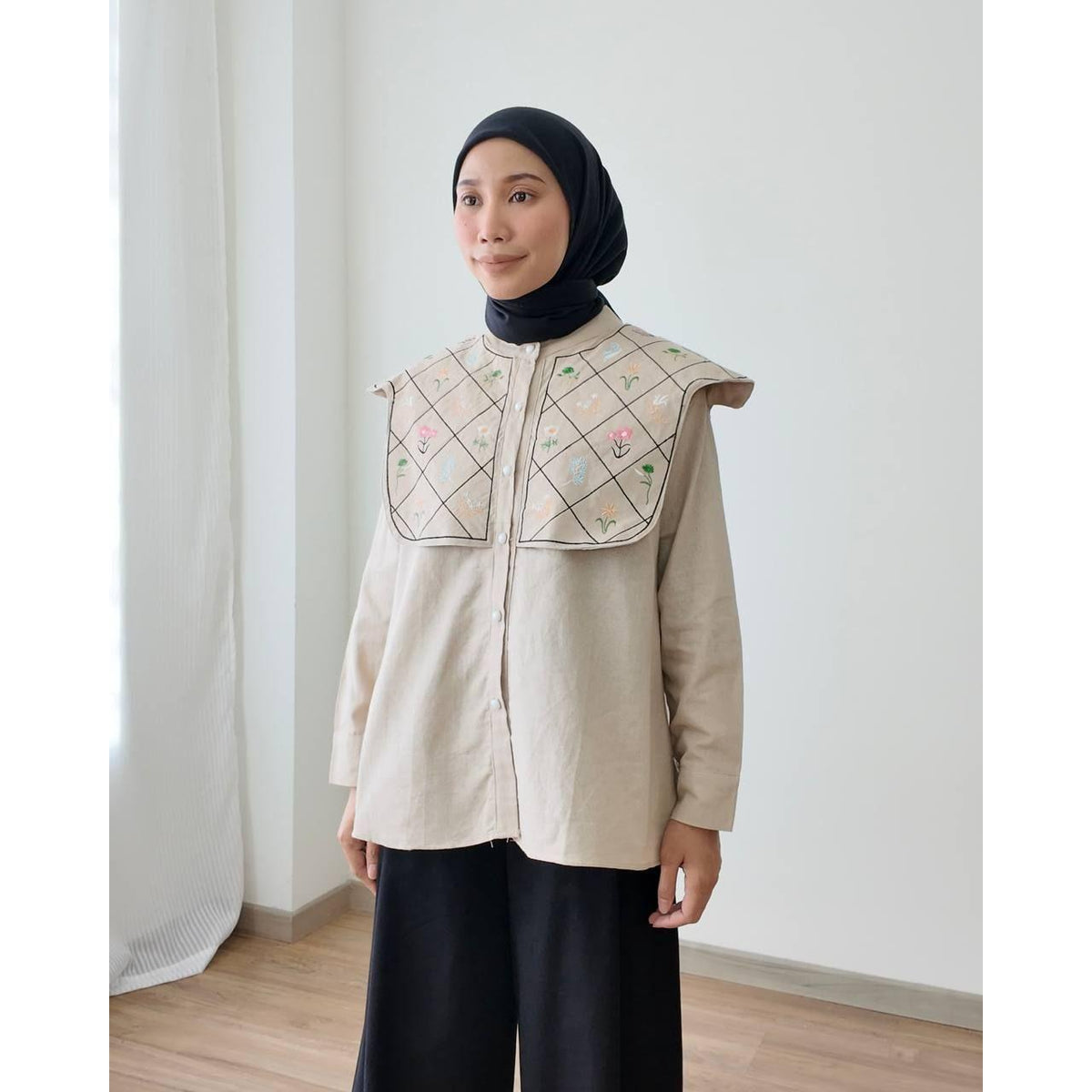 WAFAA BLOUSE BY PETIKITA CASUAL