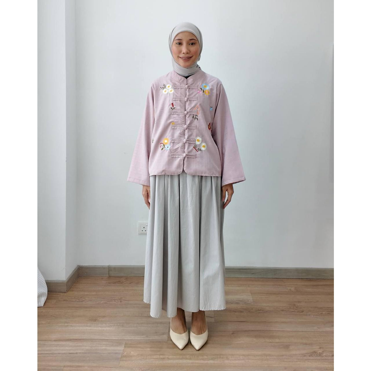 VERSA BLOUSE BY PETIKITA CASUAL
