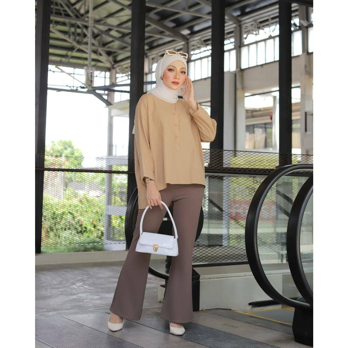 VERENA BLOUSE BY PETIKITA CASUAL