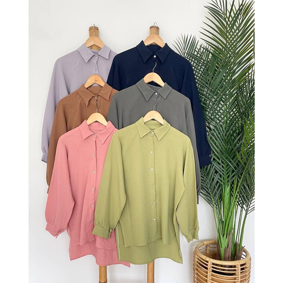 VALYSA BLOUSE BY PETIKITA CASUAL