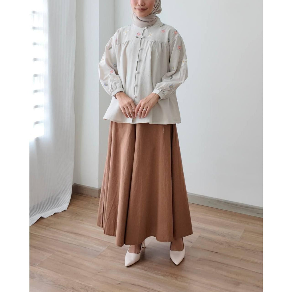 UTAMI BLOUSE 3.0 BY PETIKITA CASUAL
