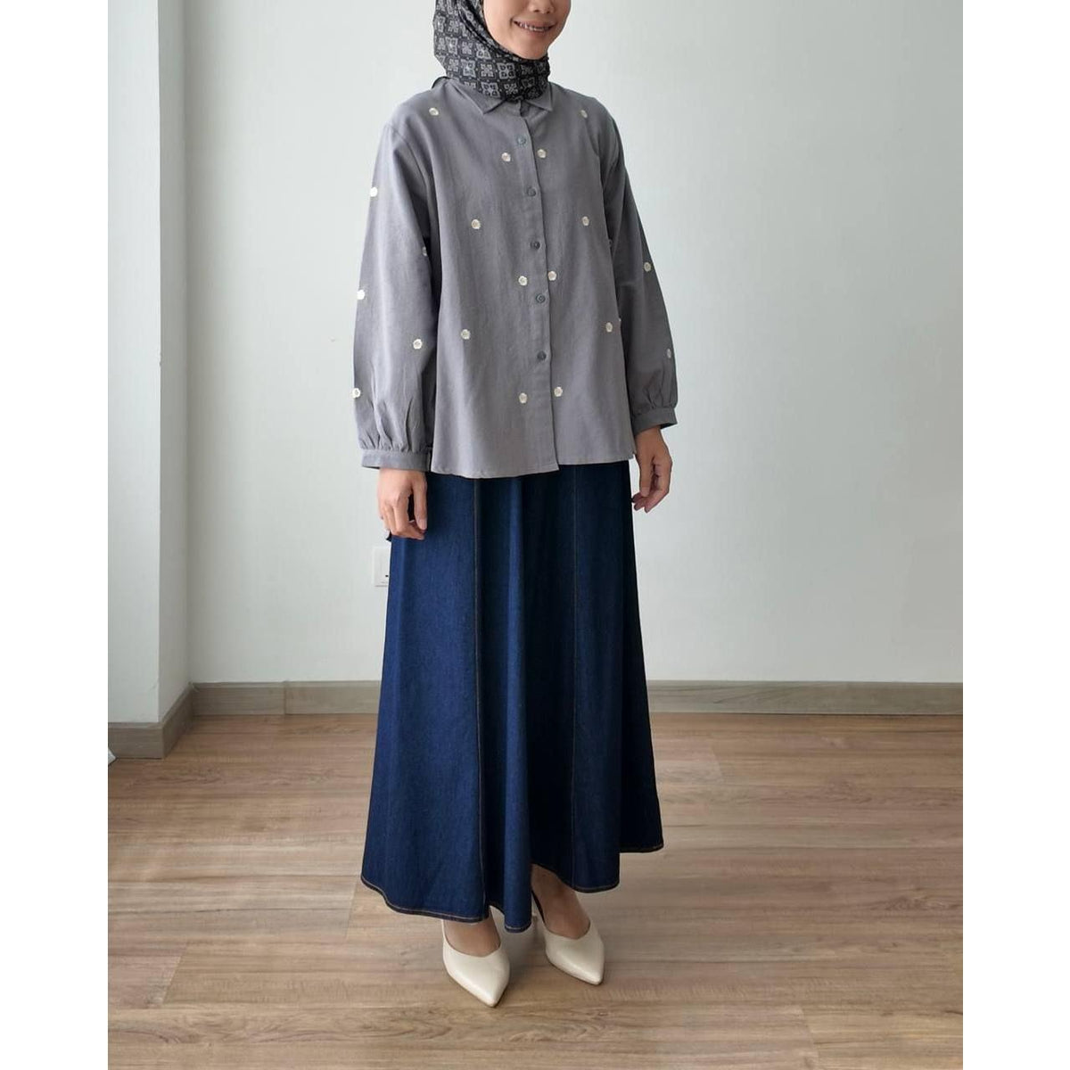 TASHA BLOUSE BY PETIKITA CASUAL