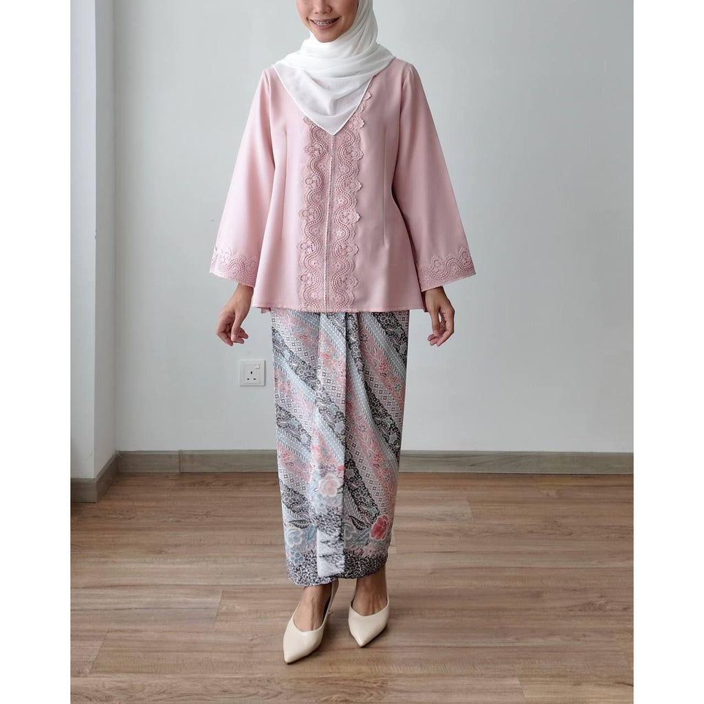 TANISHA KEBAYA BY PETIKITA RAYA 2024