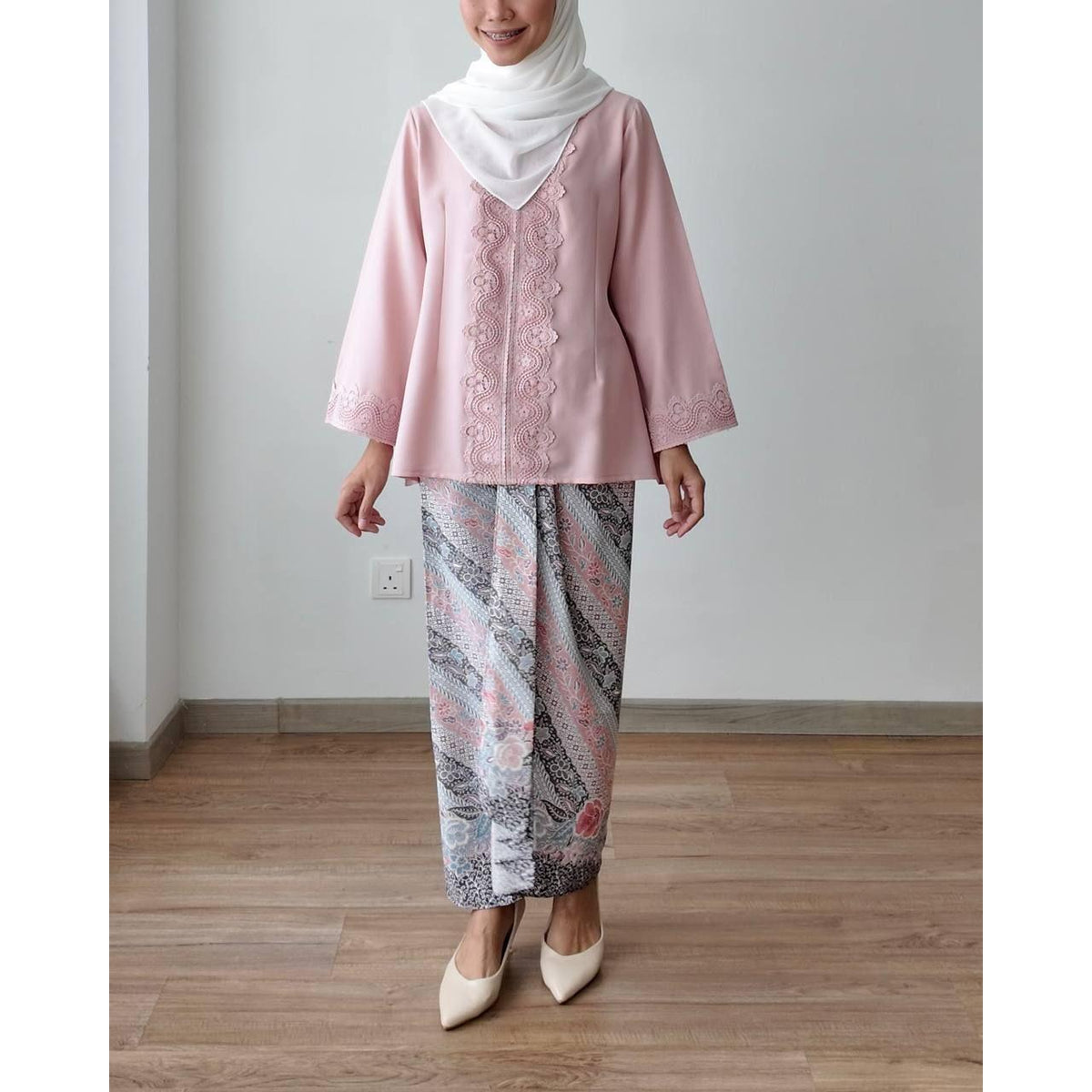 TANISHA KEBAYA BY PETIKITA RAYA 2024