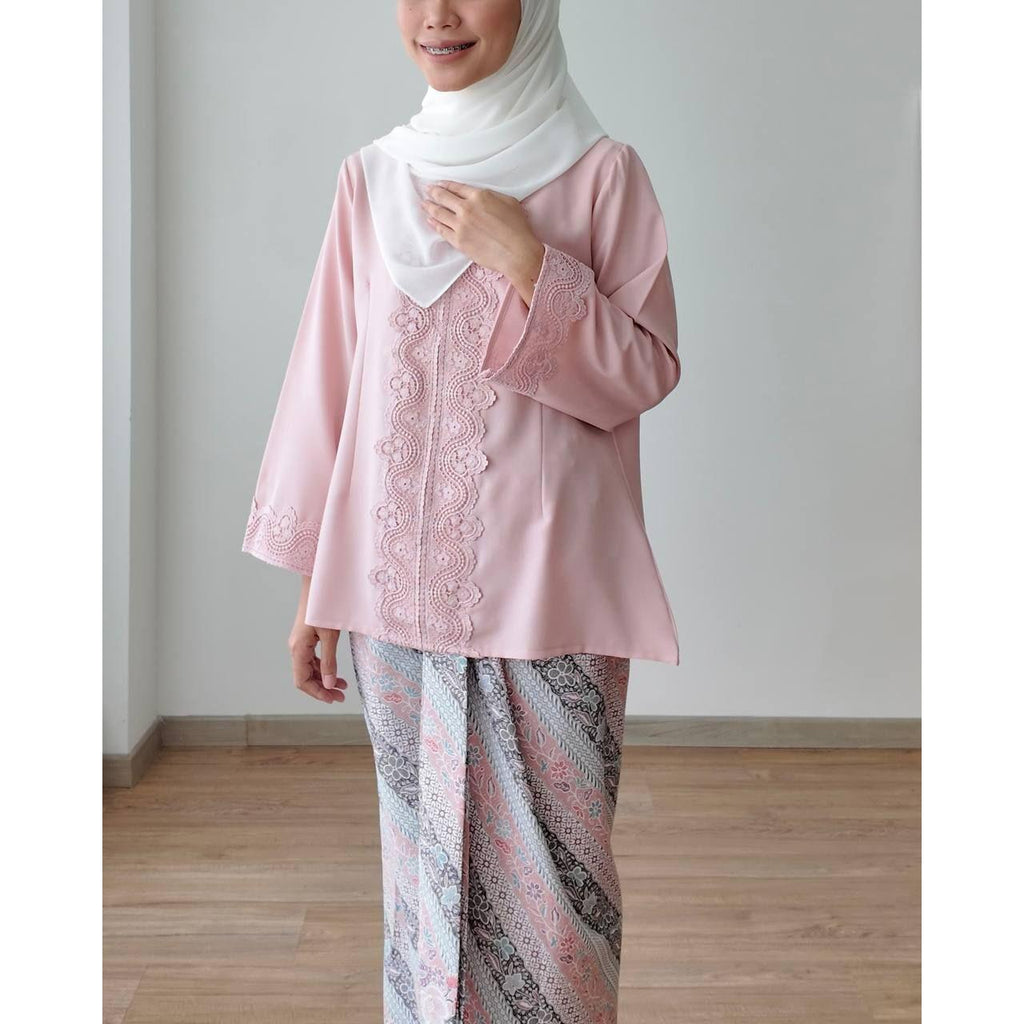 TANISHA KEBAYA BY PETIKITA RAYA 2024