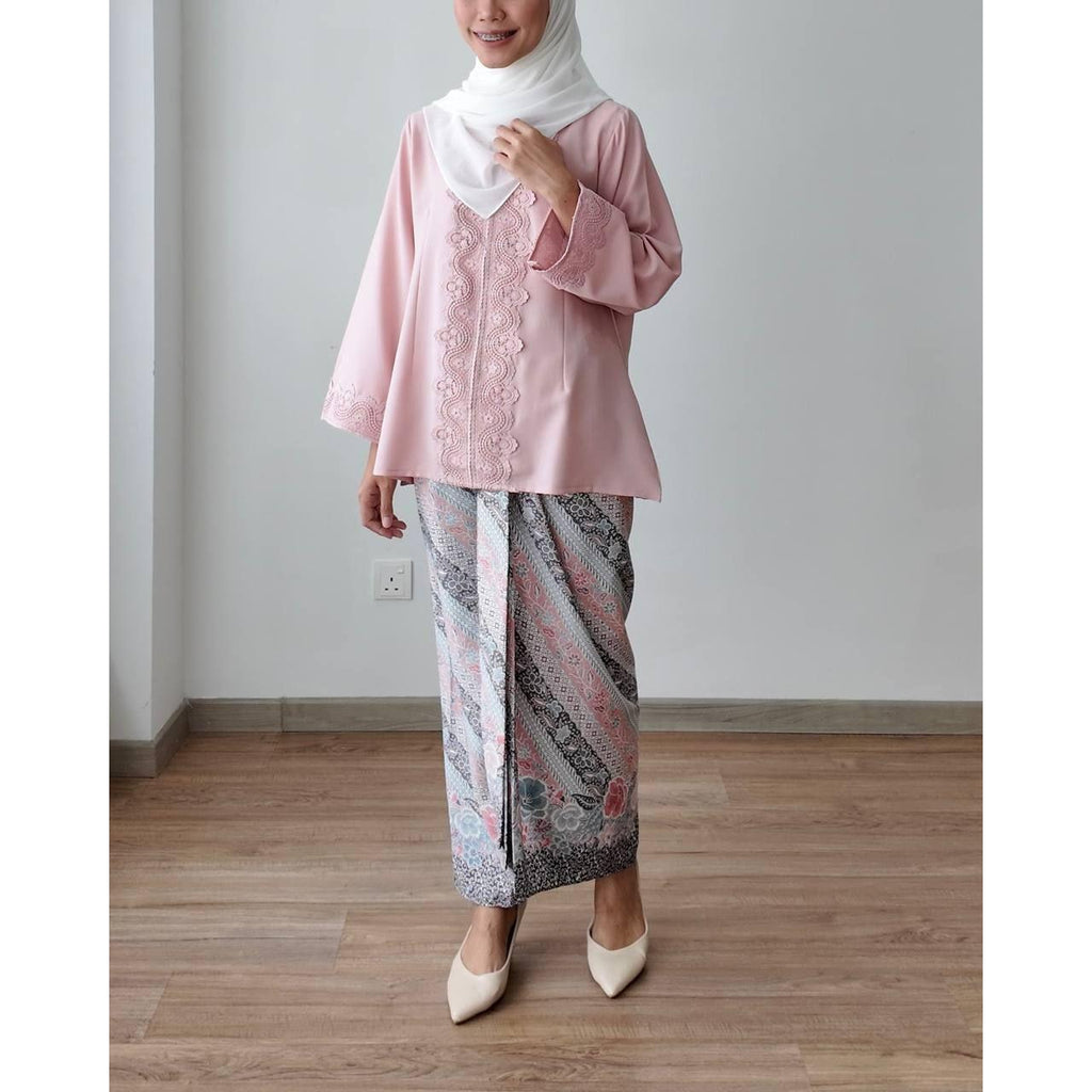 TANISHA KEBAYA BY PETIKITA RAYA 2024