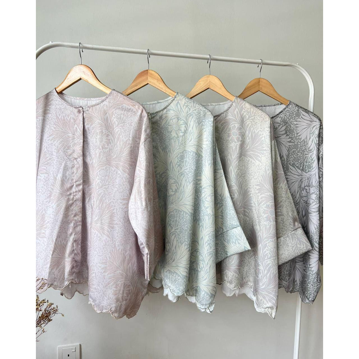 SURI BLOUSE BY PETIKITA CASUAL