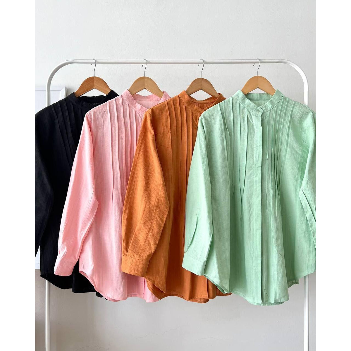 SOLANA BLOUSE BY PETIKITA