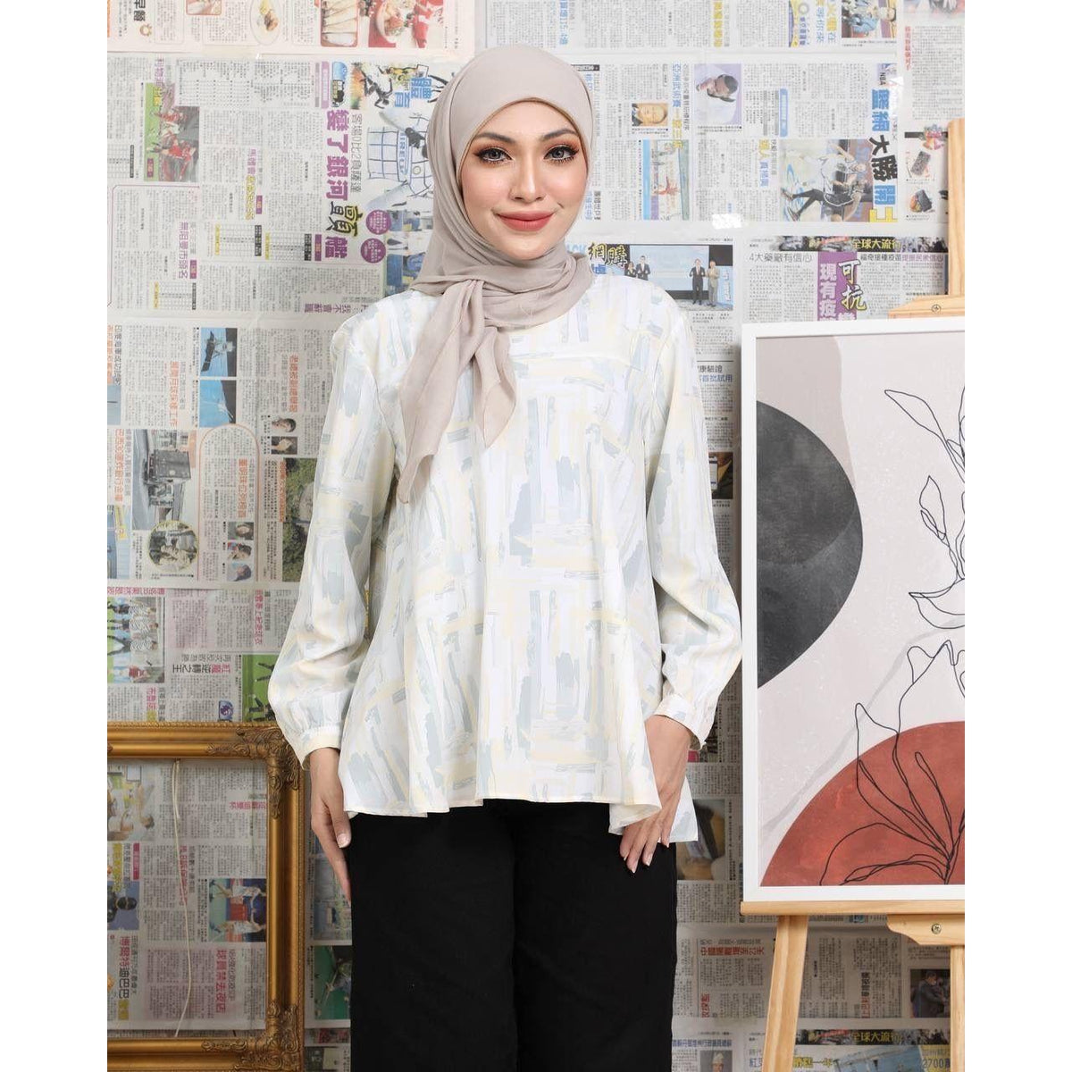SHAZIA BLOUSE BY PETIKITA