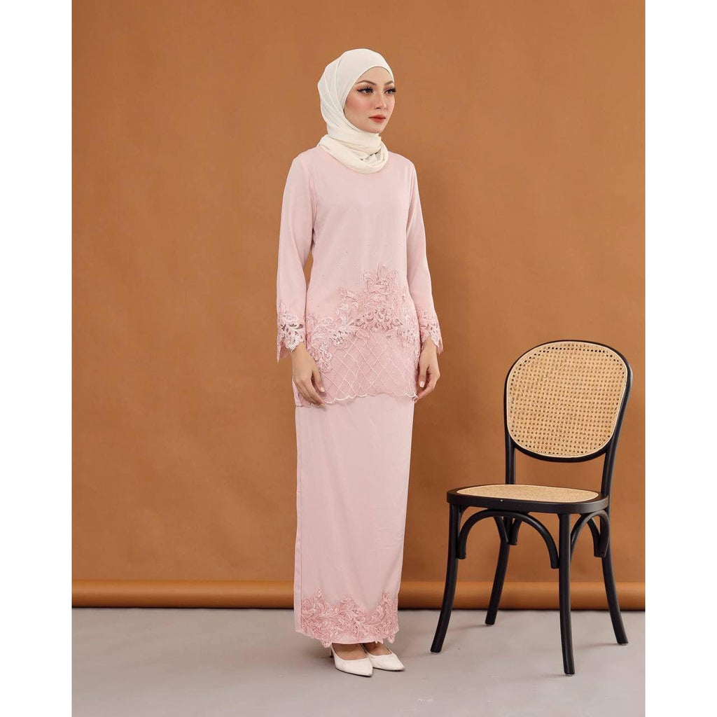 SHALITTA KURUNG BY PETIKITA