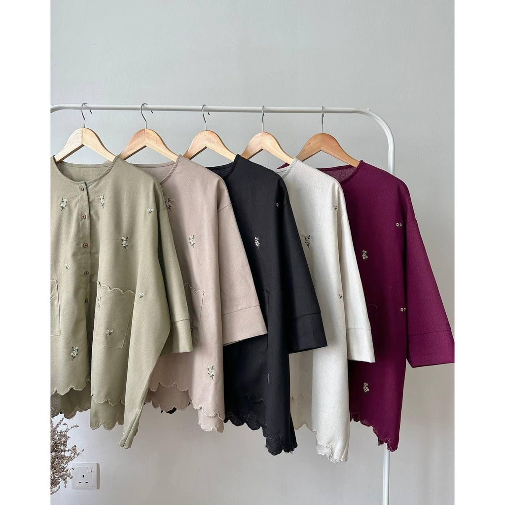 SELNA BLOUSE BY PETIKITA CASUAL