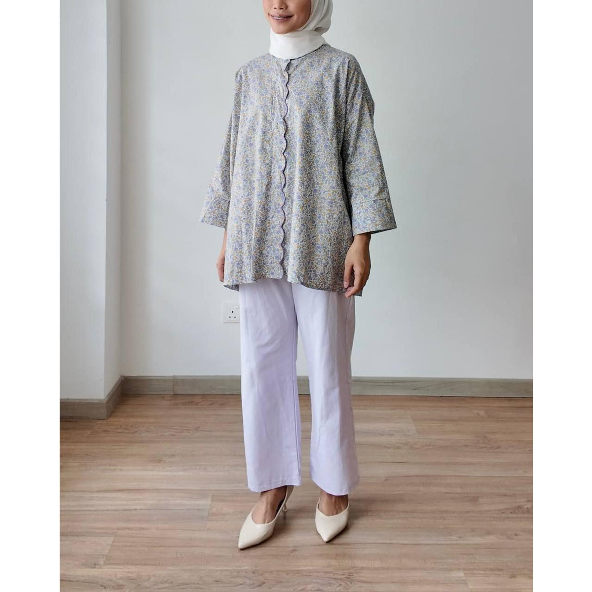 SALOMA BLOUSE BY PETIKITA CASUAL