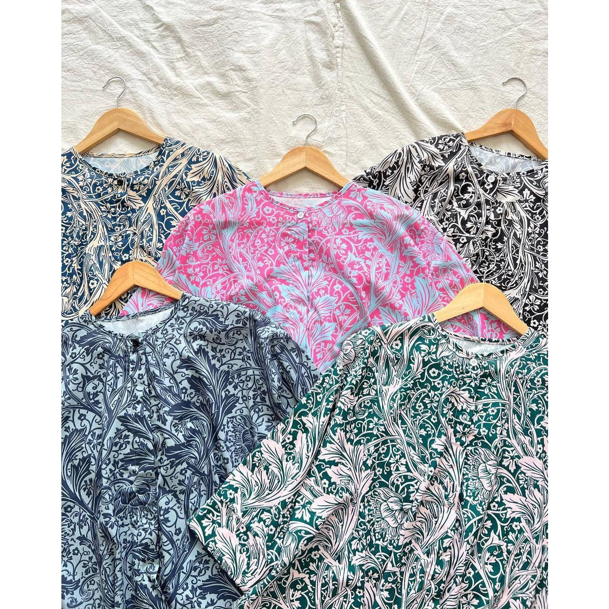 SALAMA BLOUSE BY PETIKITA