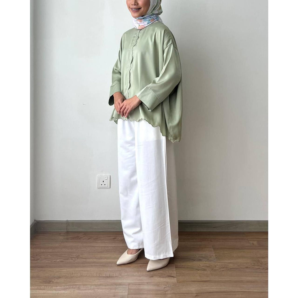 SAHMORA BLOUSE BY PETIKITA