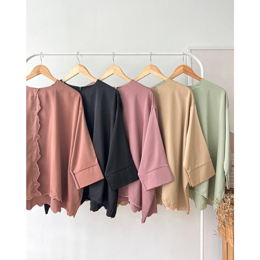 SAHMORA BLOUSE BY PETIKITA
