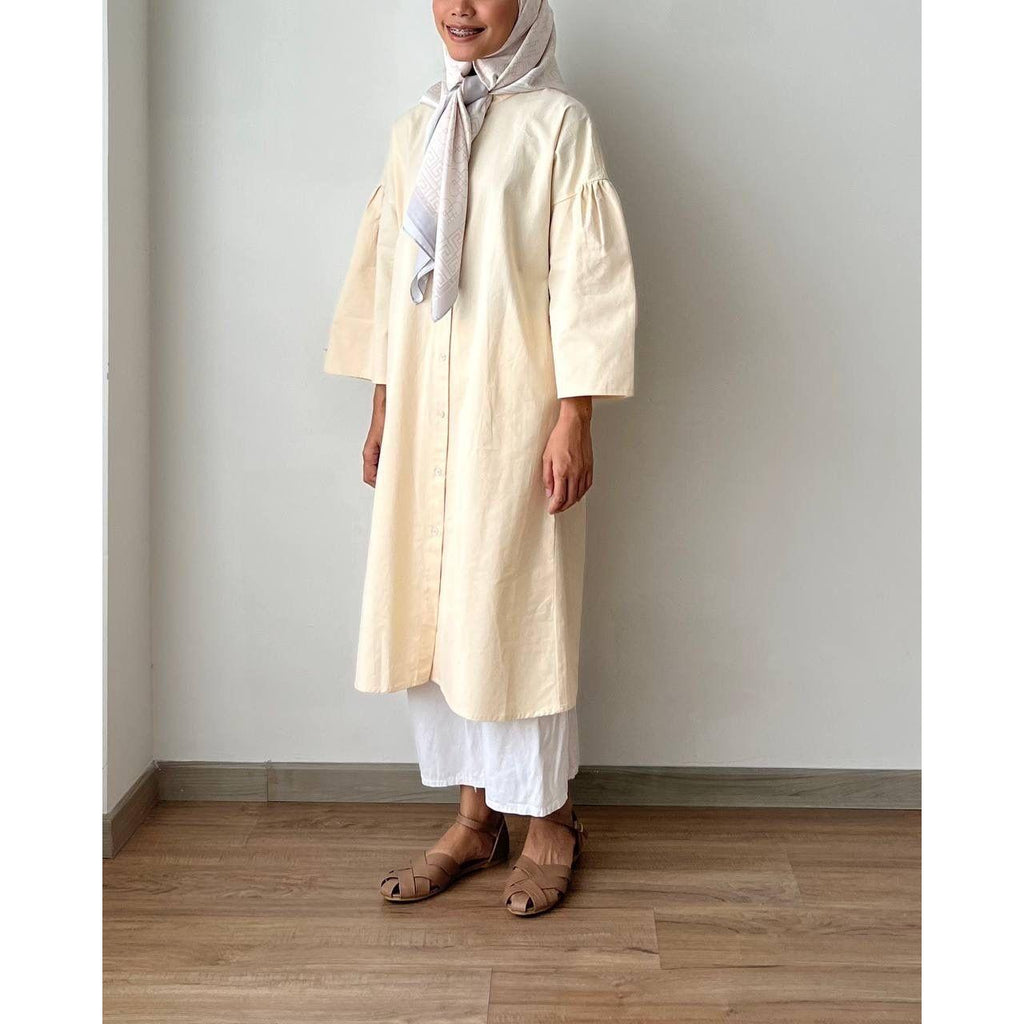 SAENA BLOUSE BY PETIKITA CASUAL