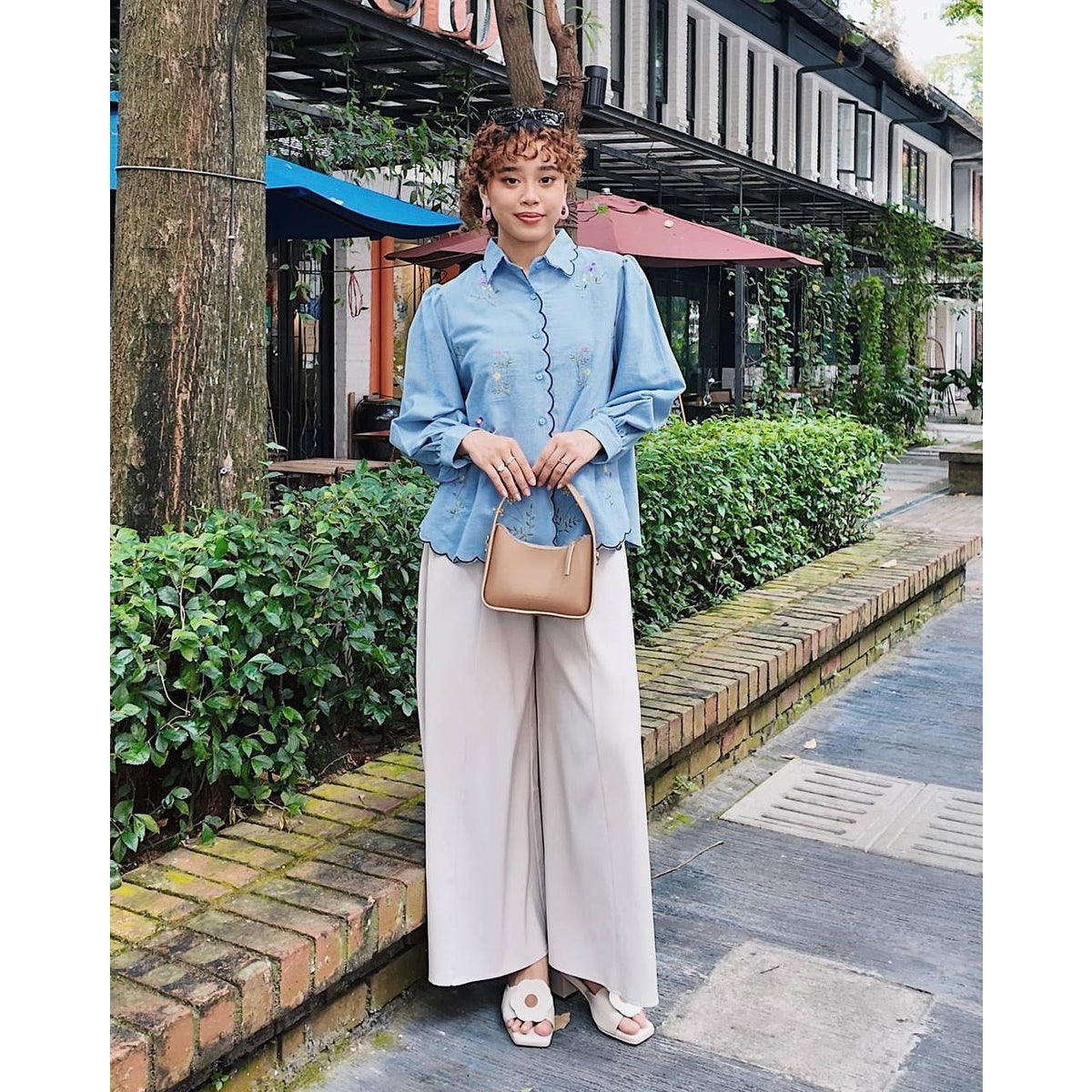 ROSARY BLOUSE BY PETIKITA CASUAL