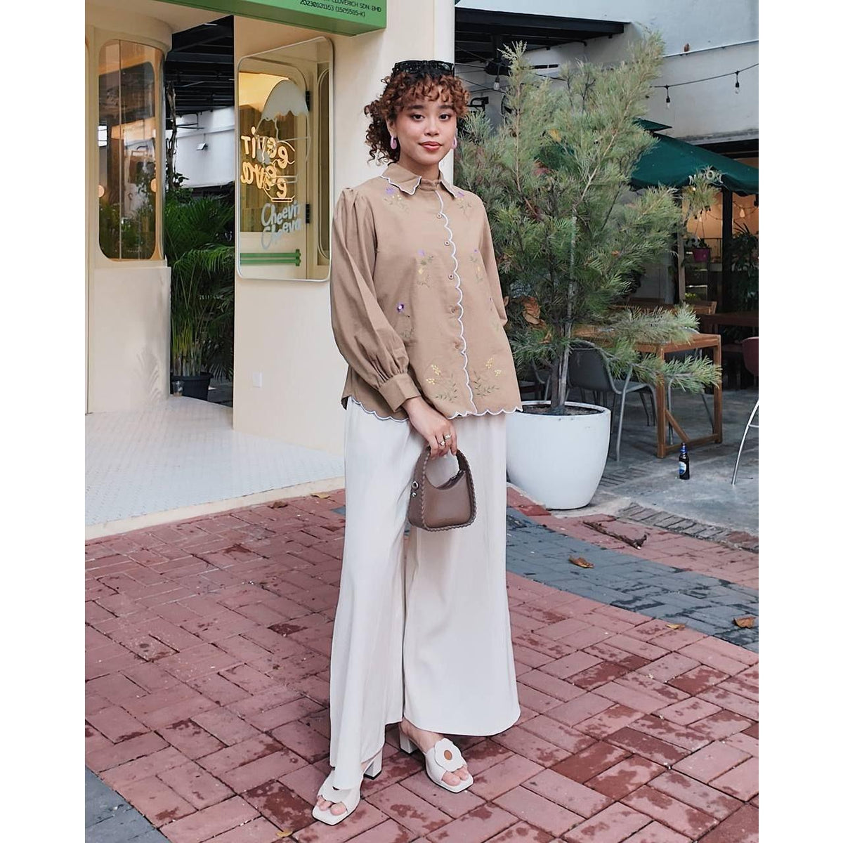 ROSARY BLOUSE BY PETIKITA CASUAL