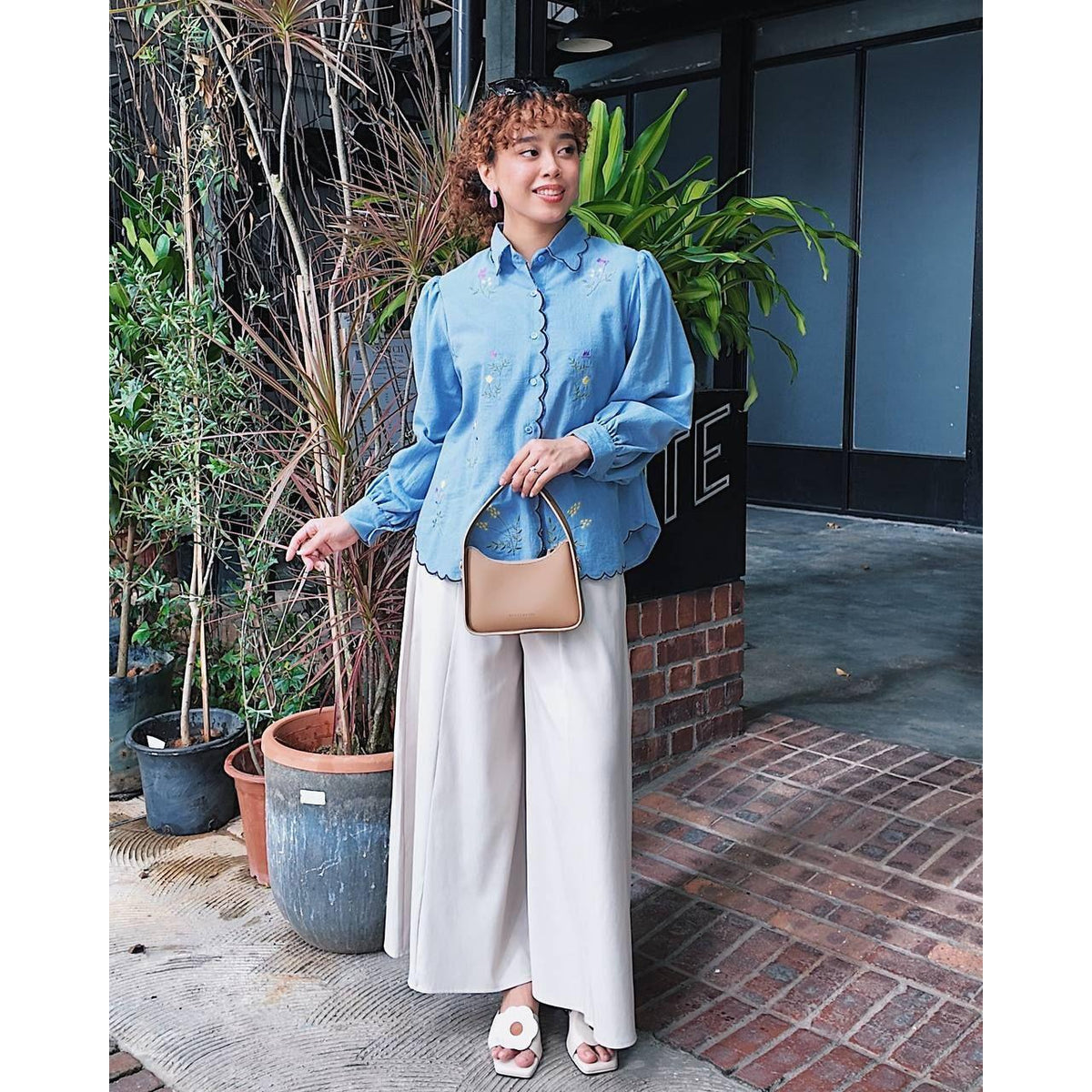 ROSARY BLOUSE BY PETIKITA CASUAL