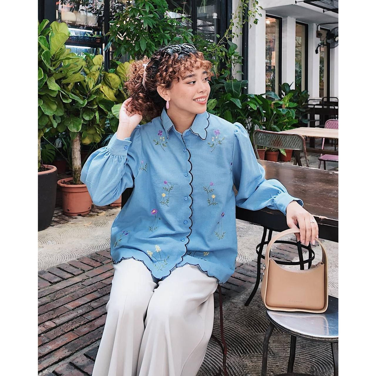 ROSARY BLOUSE BY PETIKITA CASUAL