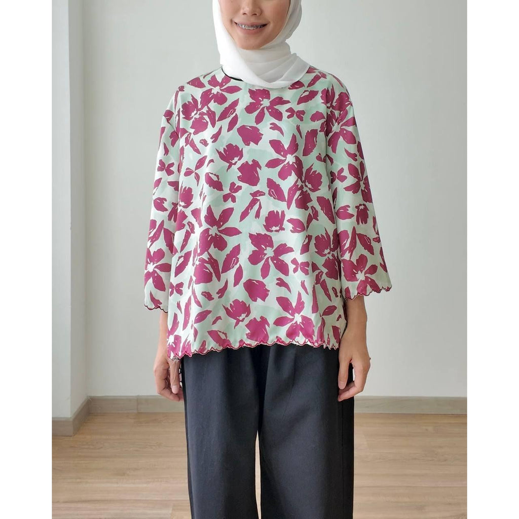 RIZQA BLOUSE BY PETIKITA CASUAL