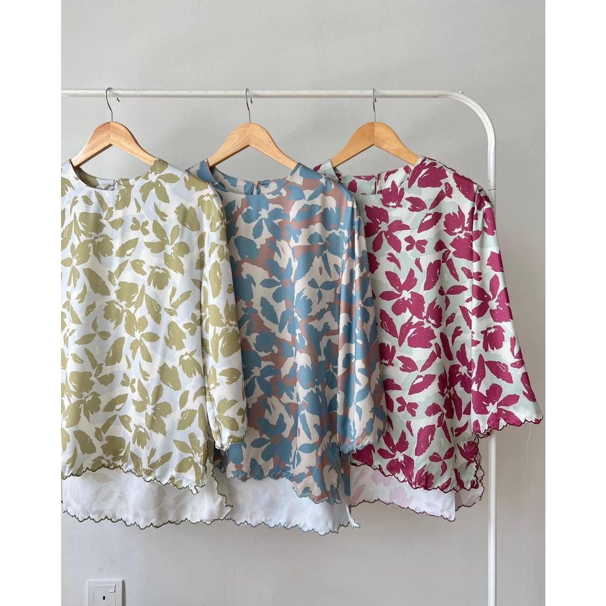 RIZQA BLOUSE BY PETIKITA CASUAL