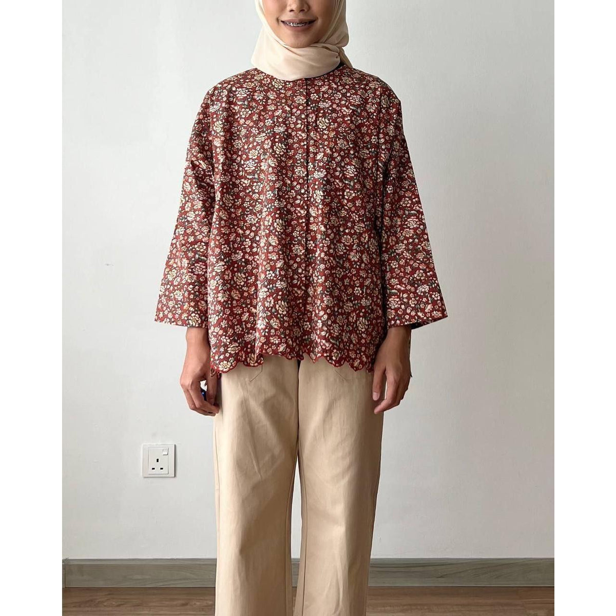 REEN BLOUSE BY PETIKITA CASUAL
