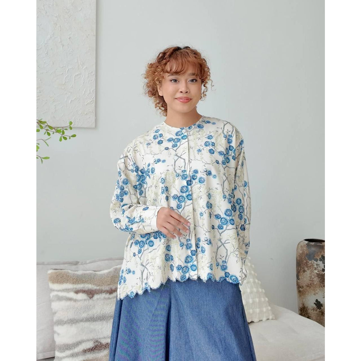 RATNA BLOUSE BY PETIKITA CASUAL