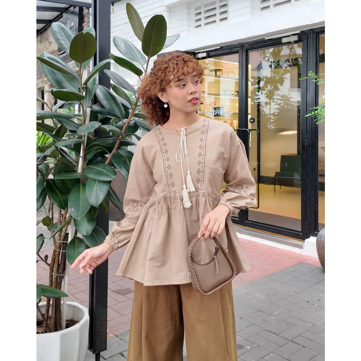 RARA BLOUSE BY PETIKITA CASUAL