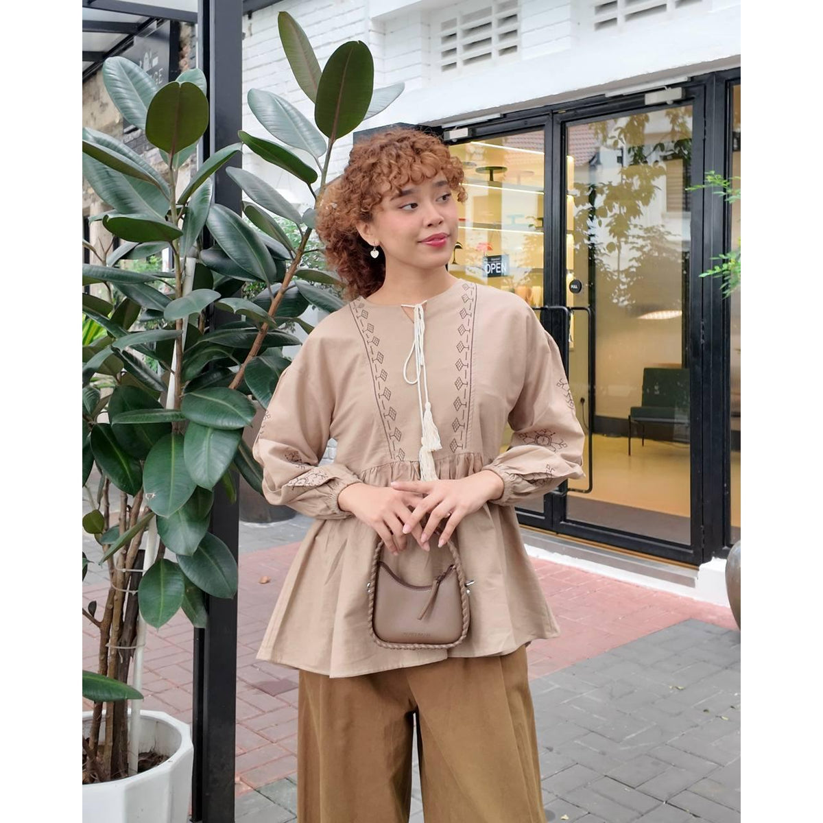 RARA BLOUSE BY PETIKITA CASUAL