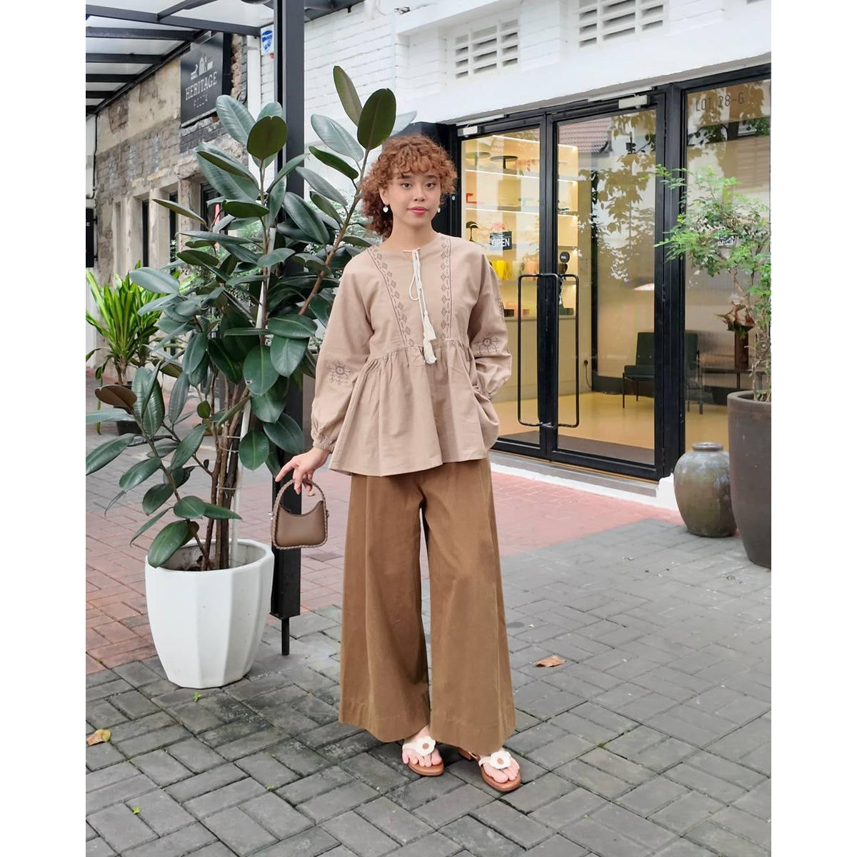 RARA BLOUSE BY PETIKITA CASUAL