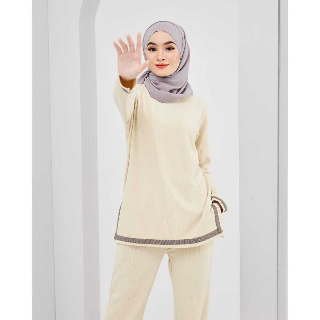 RAIKA SET BY PETIKITA COMFY SET