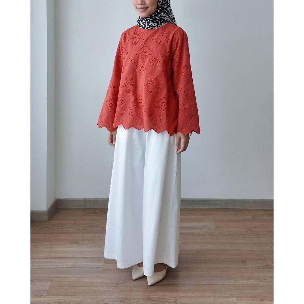 RAHAH BLOUSE BY PETIKITA CASUAL