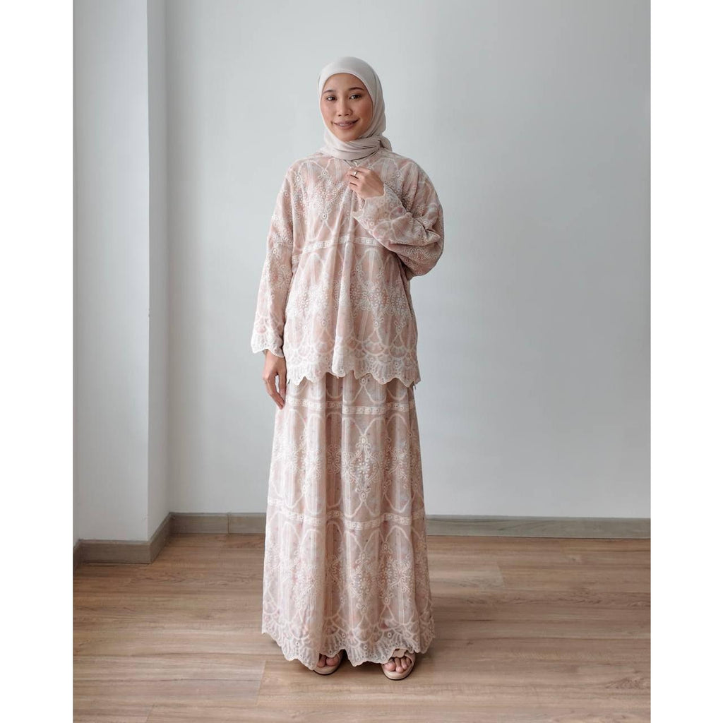 PAVINA KURUNG BY PETIKITA RAYA 2025