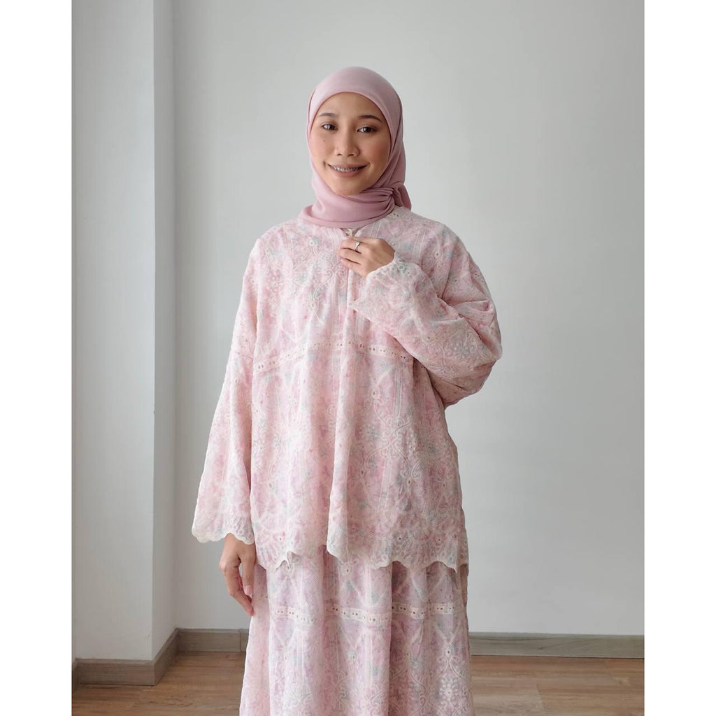 PAVINA KURUNG BY PETIKITA RAYA 2025