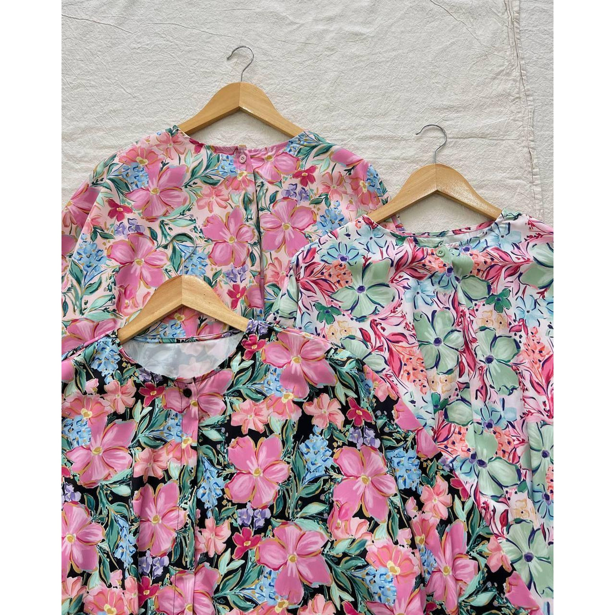 ORKID BLOUSE BY PETIKITA CASUAL