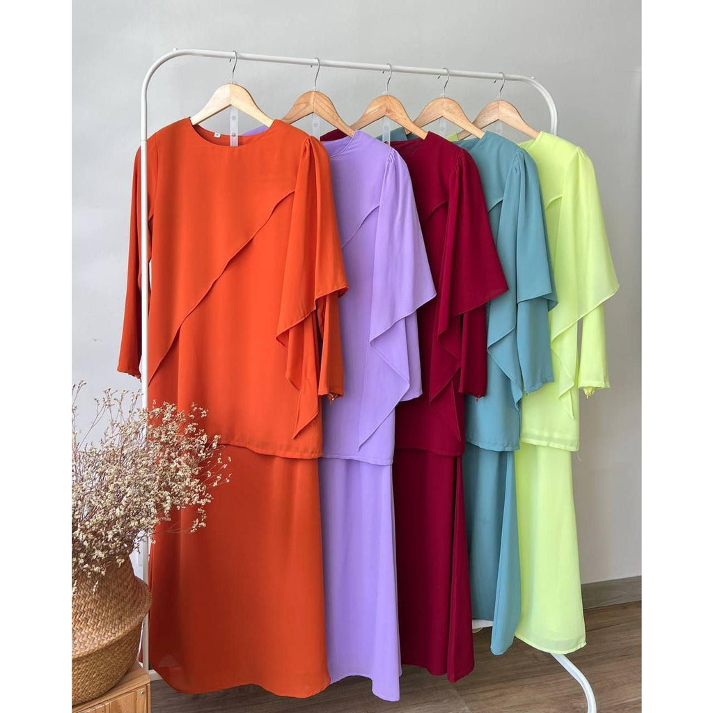 OLIENI KURUNG BY PETIKITA RAYA 2024
