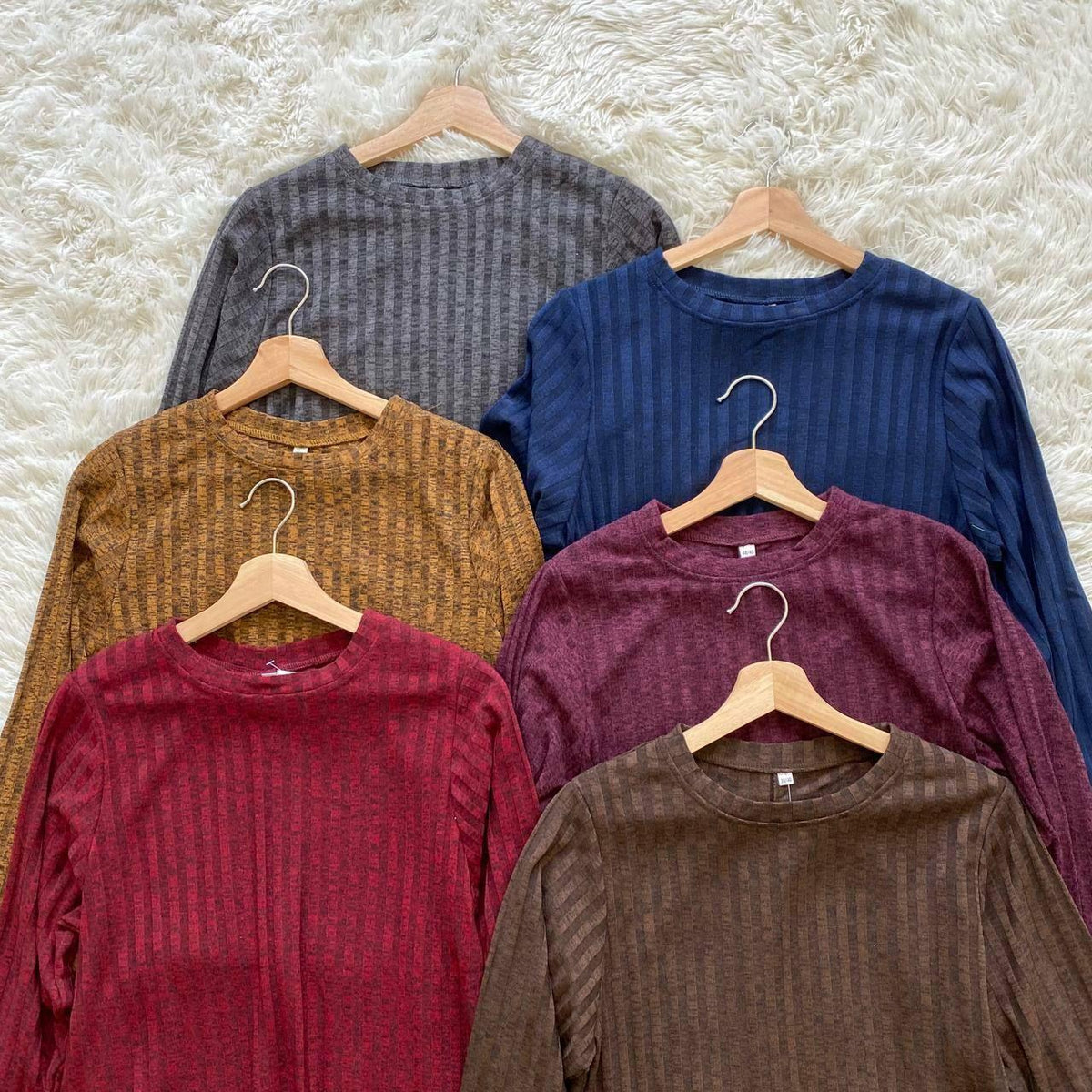 NOUL TOPS BY PETIKITA CASUAL